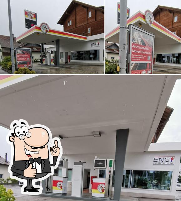 Foto di Ruedi Rüssel Tankstelle mit Shop