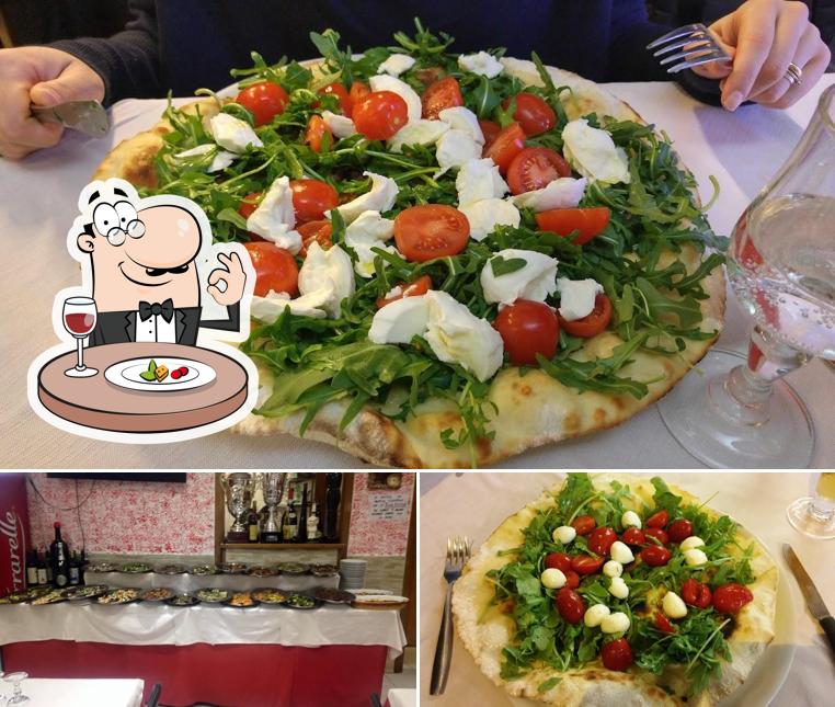 Platti al Ristorante Pizzeria La Rosa Rossa