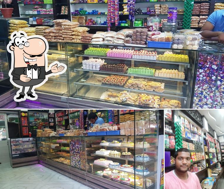 Friends bakery