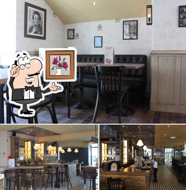 L'intérieur de Café Brasserie Leffe Tours