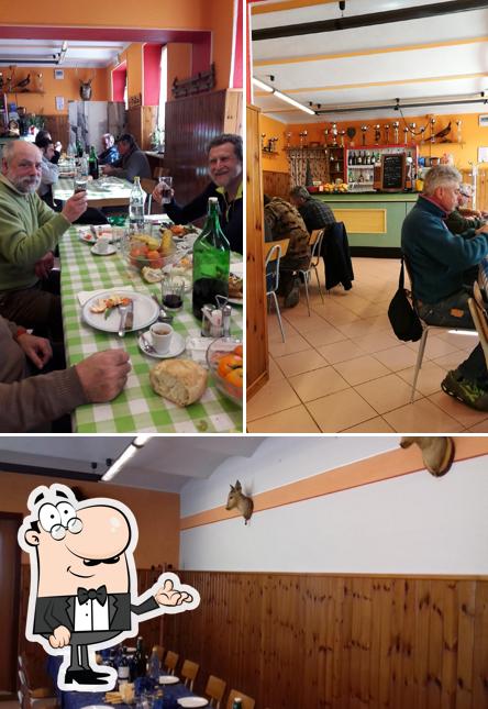 Gli interni di Trattoria del Pellice