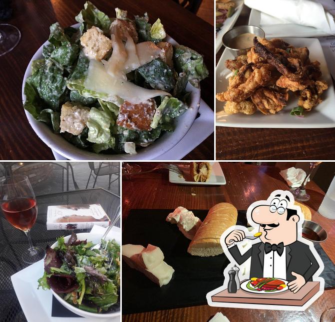 Best salmon croquettes in New Orleans restaurants, summer 2024