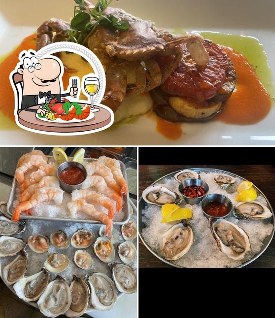 Get seafood at Mama Dag’s Seafood & Pasta Bar