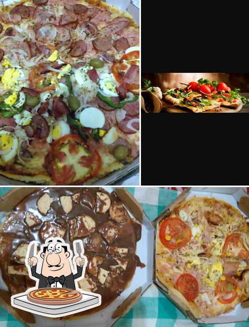 Peça diversos tipos de pizza