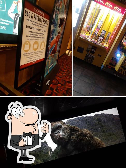 See this picture of Cinemark Rosenberg 12