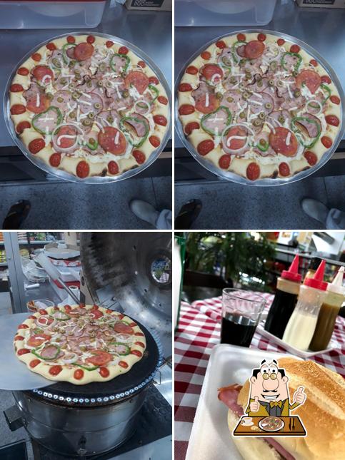 Peça pizza no Padaria Celvia