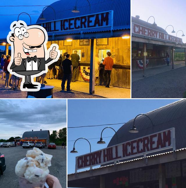 Cherry Hill Ice Cream in Lunenburg Restaurant menu and reviews