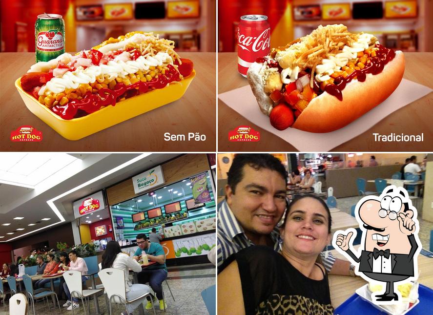 A ilustração a Hot Dog Express- Shopping Patio Limeira’s interior e comida