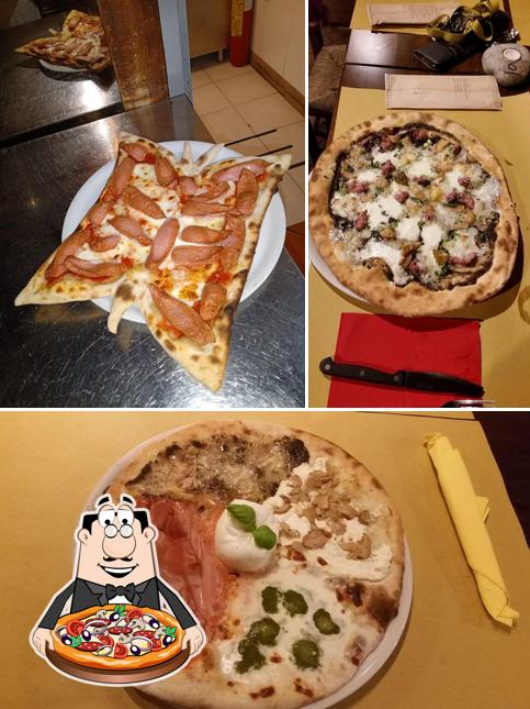 Scegli tra le svariate varianti di pizza