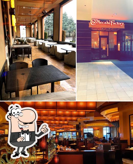 The Cheesecake Factory, 12000 SE 82nd Ave Suite 2044 in Happy Valley
