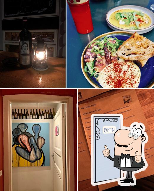 Den Vandrette pub & bar, Copenhagen Restaurant reviews