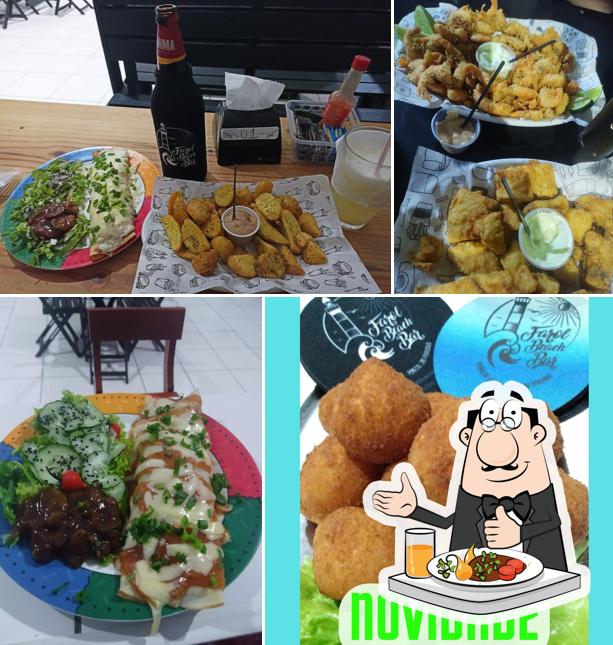 Platos en FAROL BEACH BAR