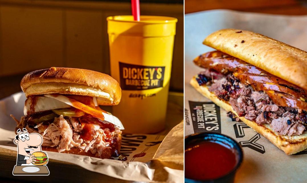 Закажите гамбургеры в "Dickey's Barbecue Pit"