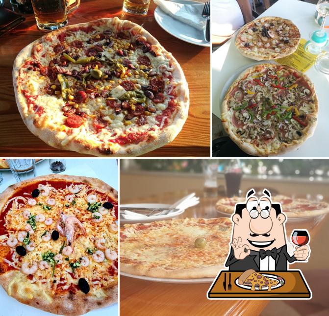 Scegli tra le svariate varianti di pizza
