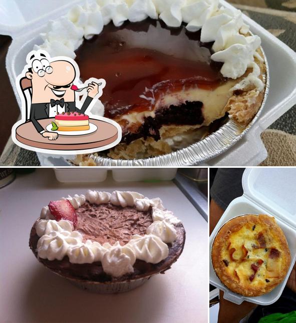 Sweet Revenge Bakery in Honolulu Restaurant menu and reviews