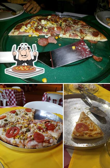 Escolha pizza no Nossa Pizza