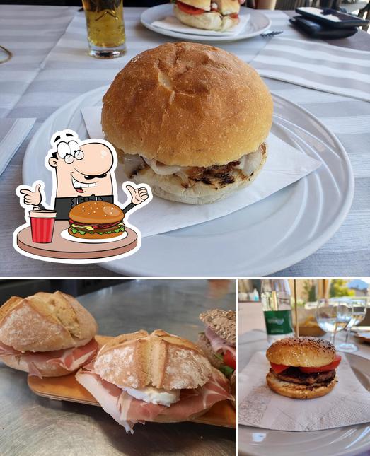 Prenditi un hamburger a Trattoria Da Ersilia