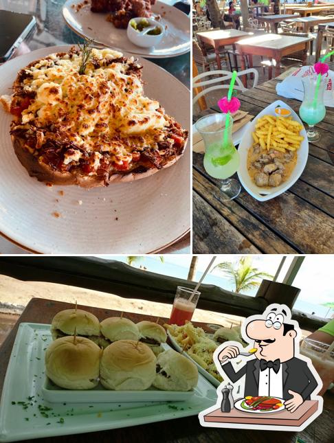 Platos en Kanoa Beach Bar