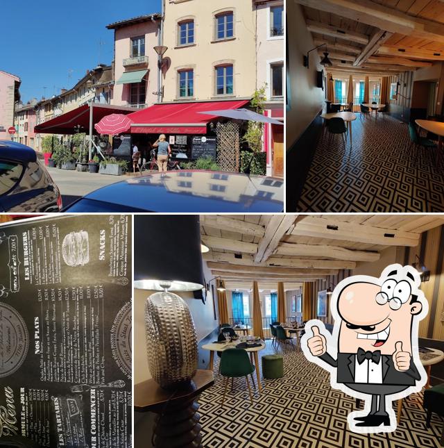 Bar De L'Hôtel De Ville