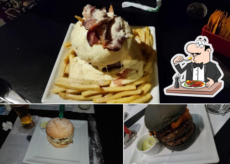 Platos en BurnOut Pub & Burguer