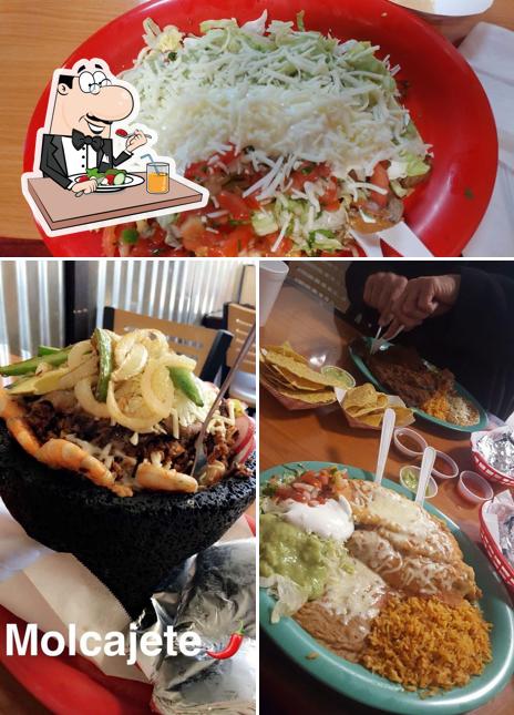 Taqueria La Herradura In Auburn Restaurant Menu And Reviews