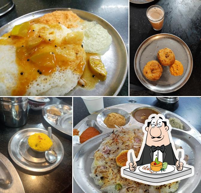 Food at Pillai's Snacks