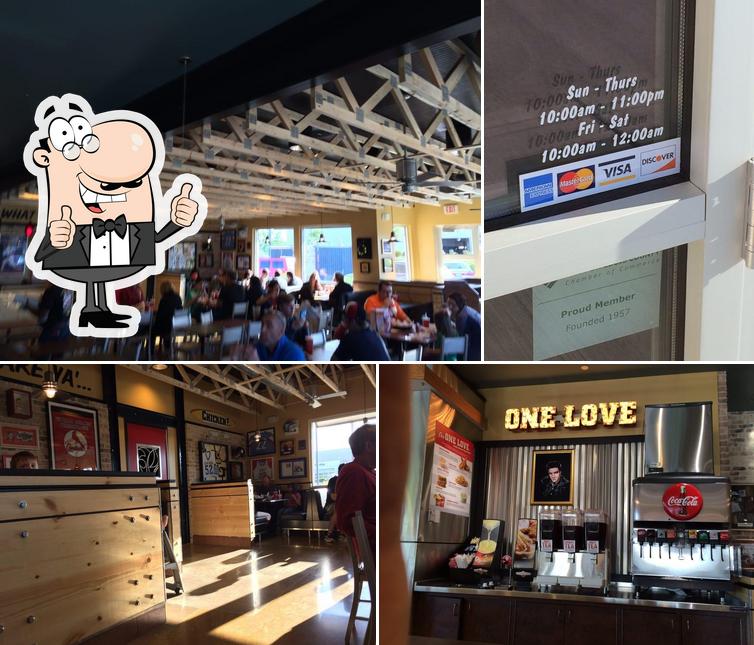 Raising Cane's Chicken Fingers in Ellisville Restaurant menu and reviews