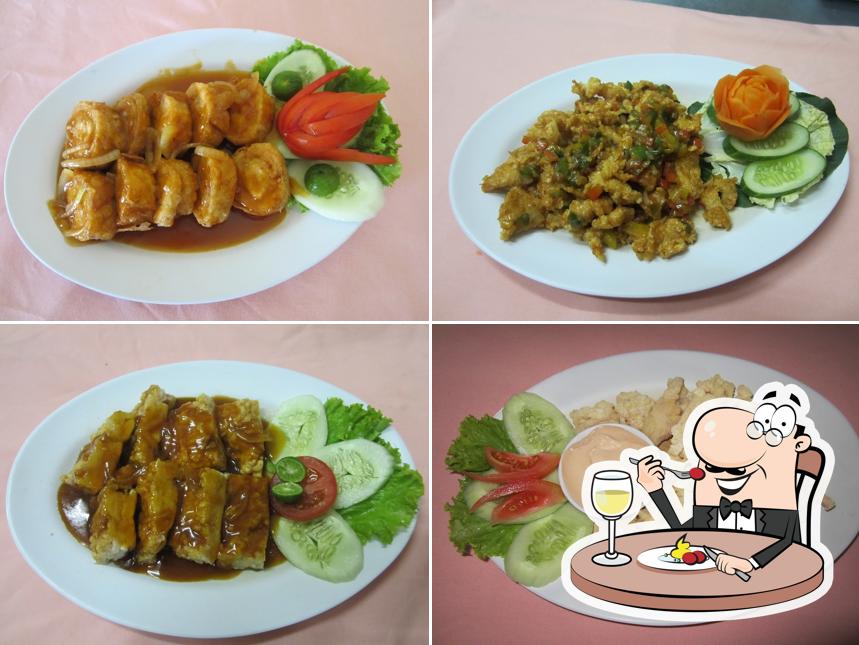 Best fried seafood in Jayamekar restaurants, spring 2024 Restaurant Guru