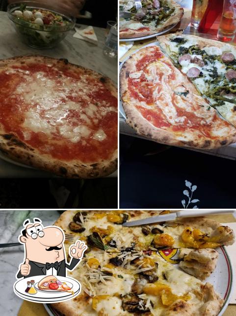 Prenditi una pizza a Pizzeria Vesi