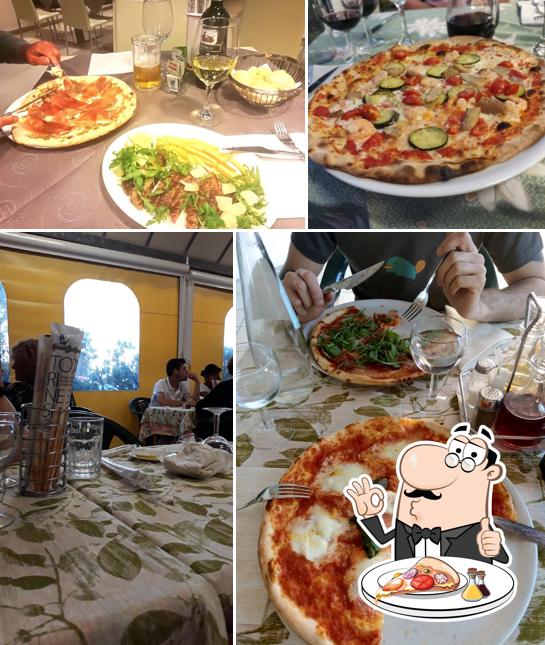 Prenditi tra le svariate varianti di pizza