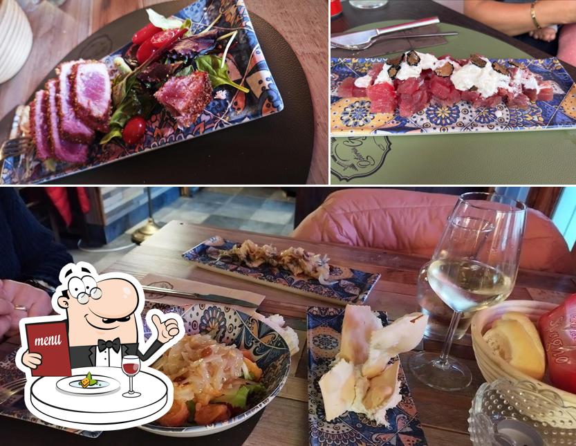 Tra le varie cose da Osteria Gustò si possono trovare la cibo e interni