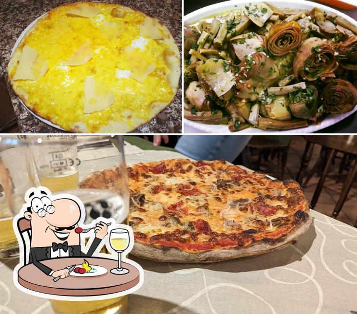 Questa è la foto che presenta la cibo e birra di Pizzeria Wanted Saloon