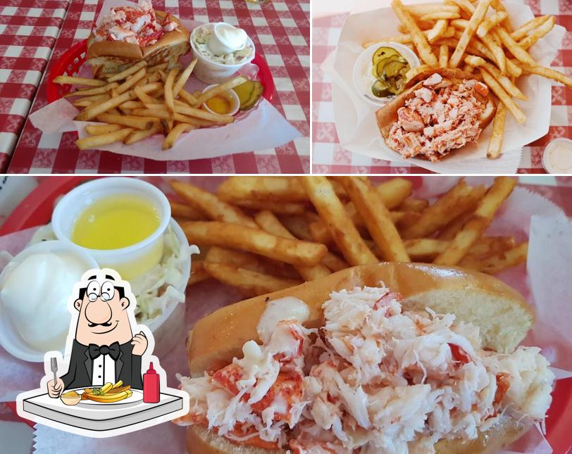 Old Port Lobster Shack, 20 Woodside Rd in Redwood City Restaurant