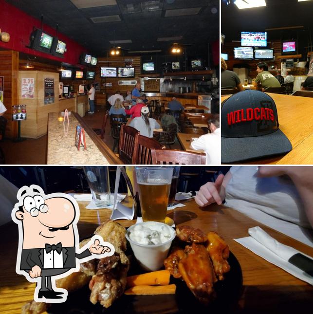 Jeff's Pub Sports Bar & Grill in Tucson Restaurant menu and reviews