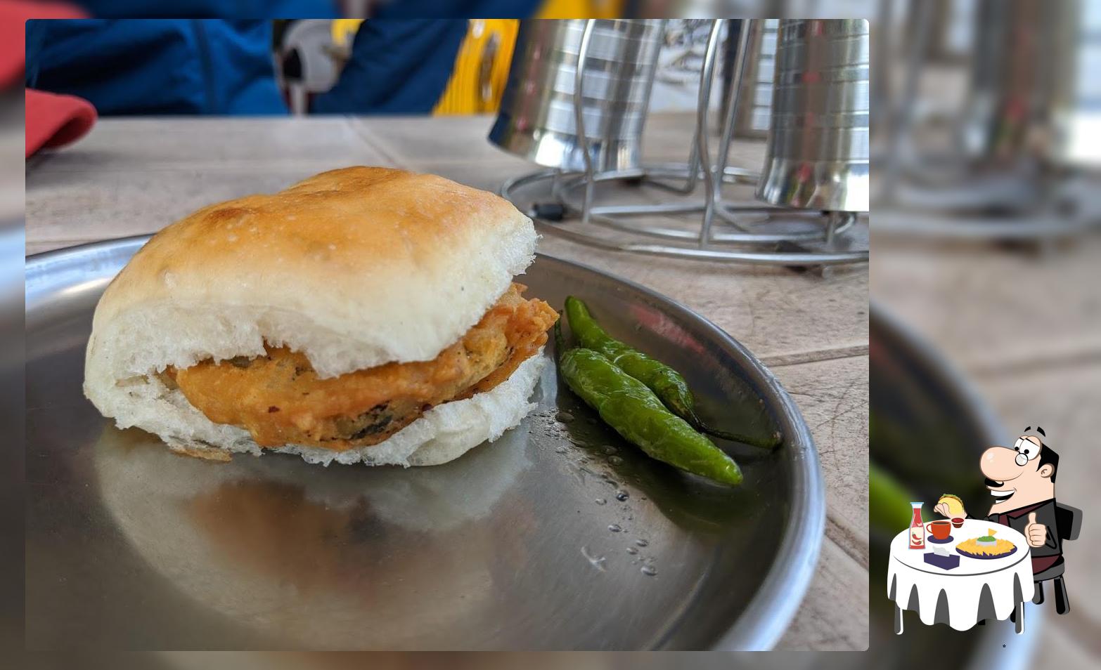 Shri Ganesh snack center