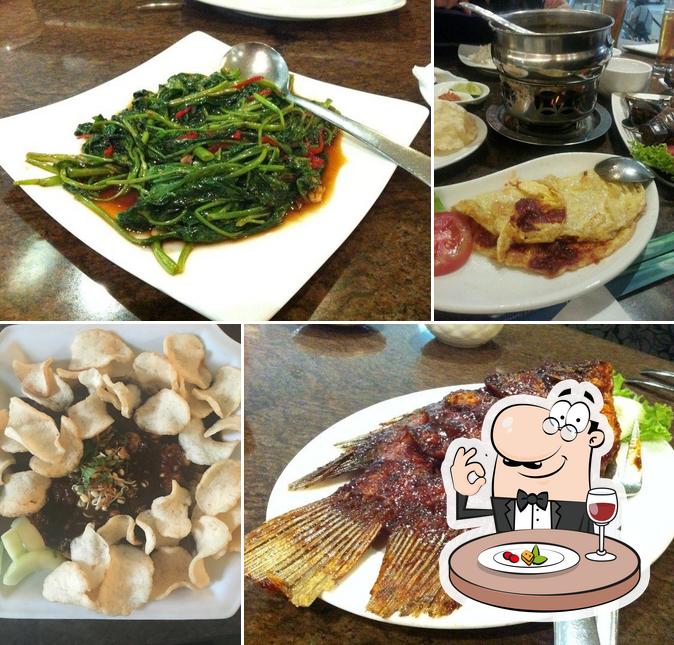 Food at Pandan Village