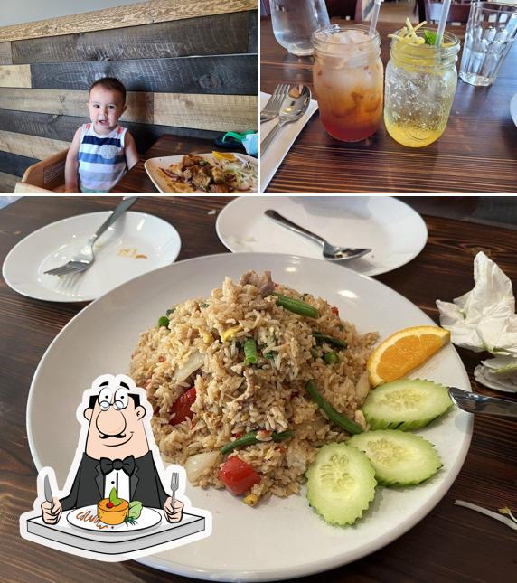 Tong Thai Bistro in Folsom Restaurant menu and reviews