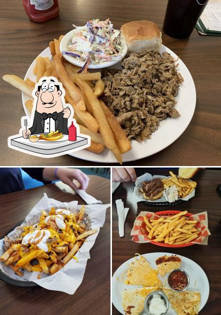 Try out French-fried potatoes at Smokin' Eddies BBQ