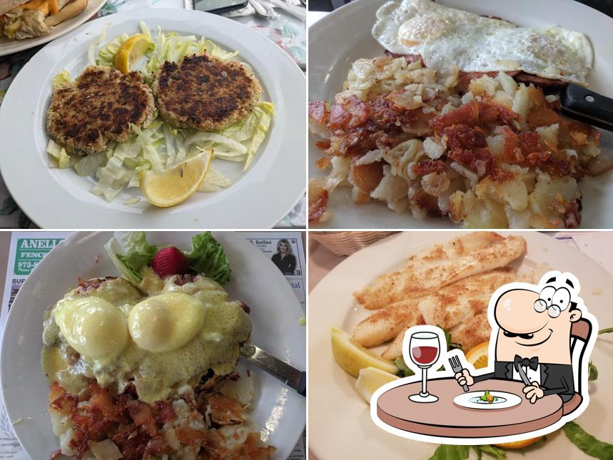 The Plaza 23 Diner in Pequannock Township Restaurant menu and reviews