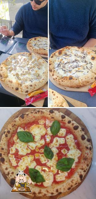 Choisissez des pizzas à Massenzio official