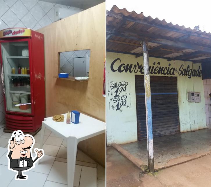 O interior do Conveniência do Salgado