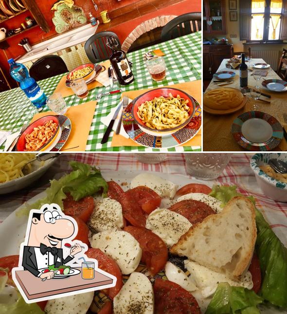 Cibo al Home Restaurant Gatta Ci Cova - Cucina Casalinga KM 0, Prodotti Colti e Mangiati