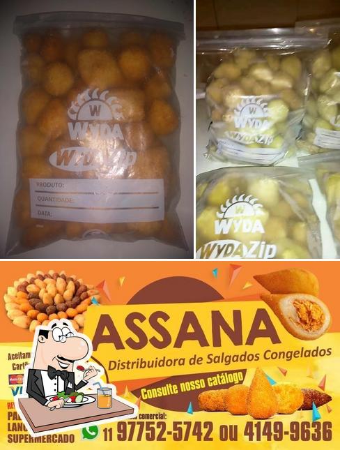 Comida em Salgados Assana Ltda