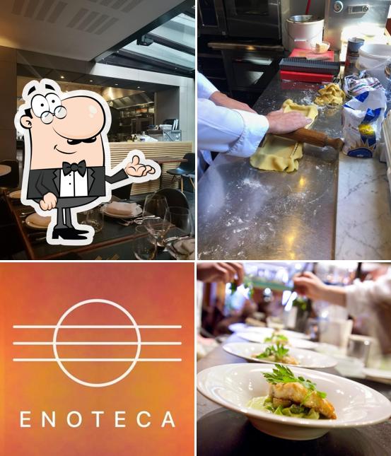 Installez-vous à l'une des tables de ENOTECA