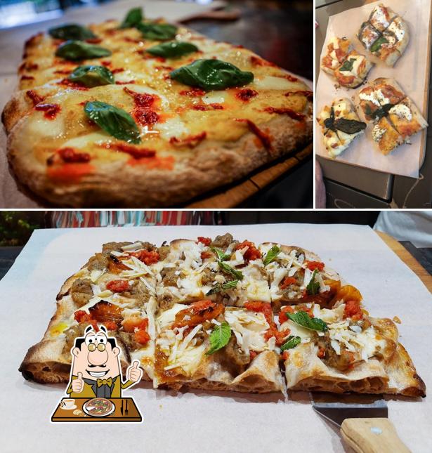 Order pizza at Kalavrì - Anima & Pizza