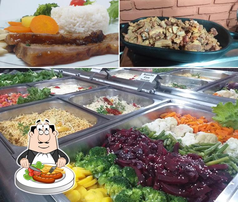 Comida em Restaurante Mania