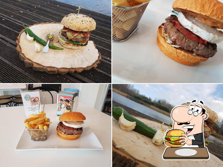 Faites-vous plaisir avec un hamburger à Happy Day's Snack