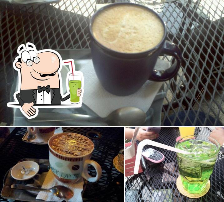 Kaffee Haus cafe, Mexico City, Saturnino Herrán 63 Restaurant reviews