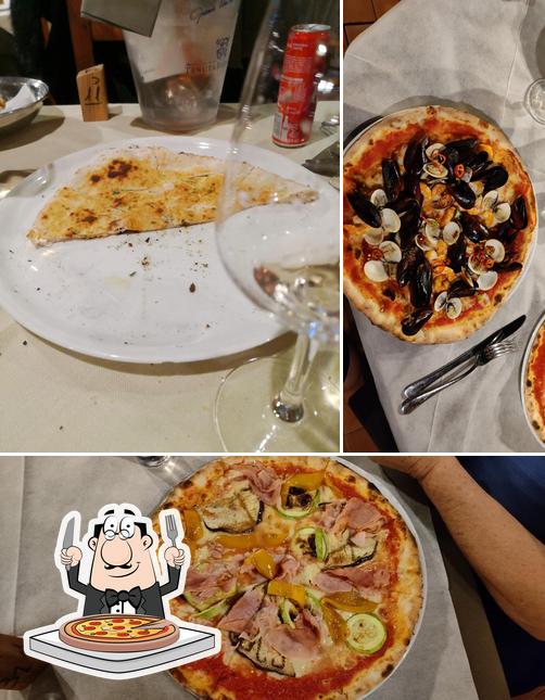 Prenditi una pizza a Ristorante Pizzeria Chacarita