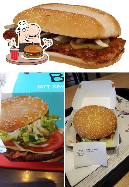 Prenez un hamburger à McDonald's